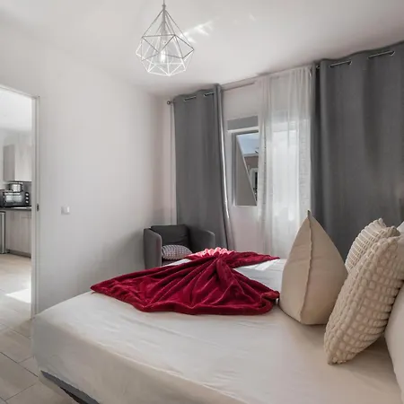 2 Omanai Tenerife Sur * Arona (Tenerife)