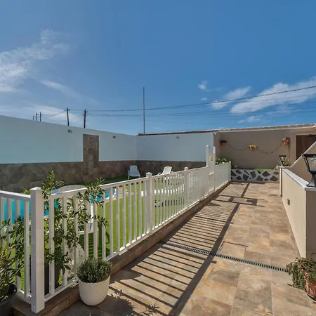 2 Omanai Tenerife Sur 公寓